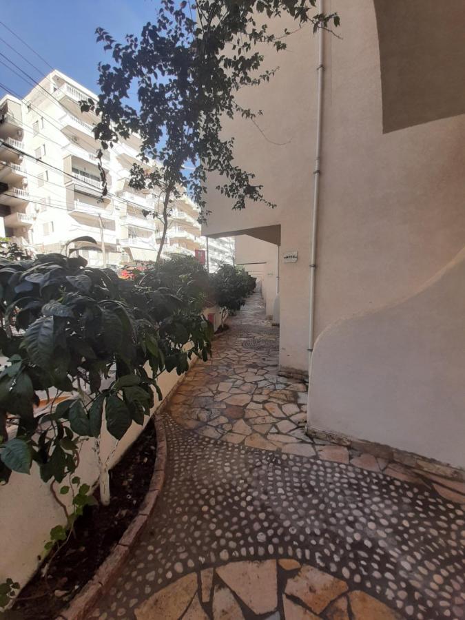 Kela Apartment 3 Sarandë Eksteriør billede