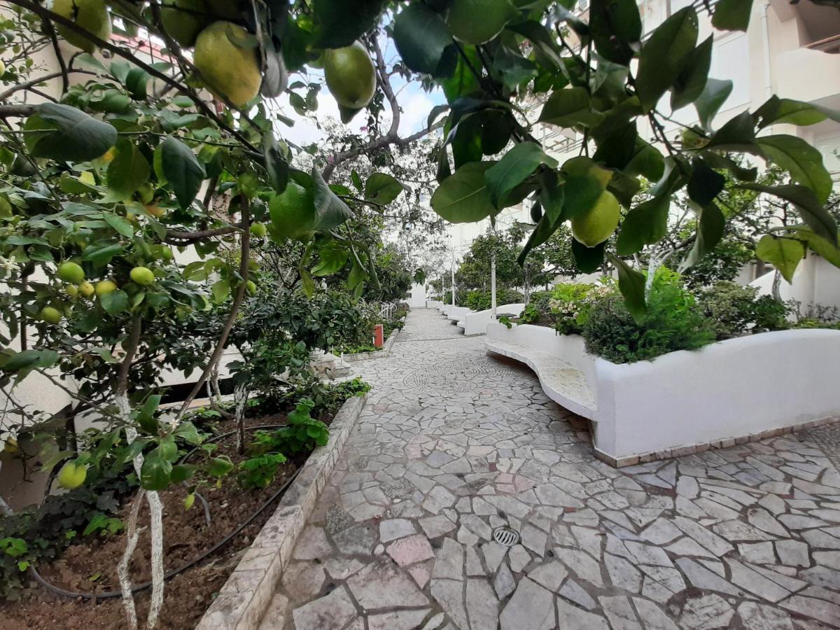 Kela Apartment 3 Sarandë Eksteriør billede