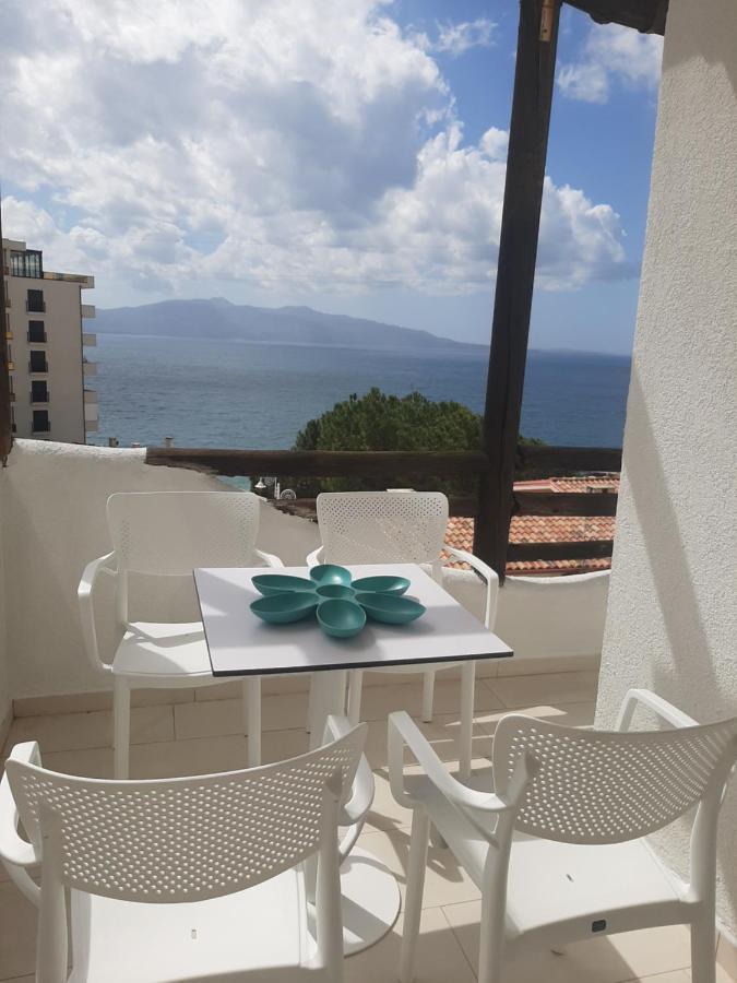 Kela Apartment 3 Sarandë Eksteriør billede