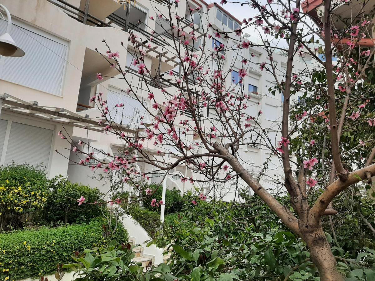 Kela Apartment 3 Sarandë Eksteriør billede